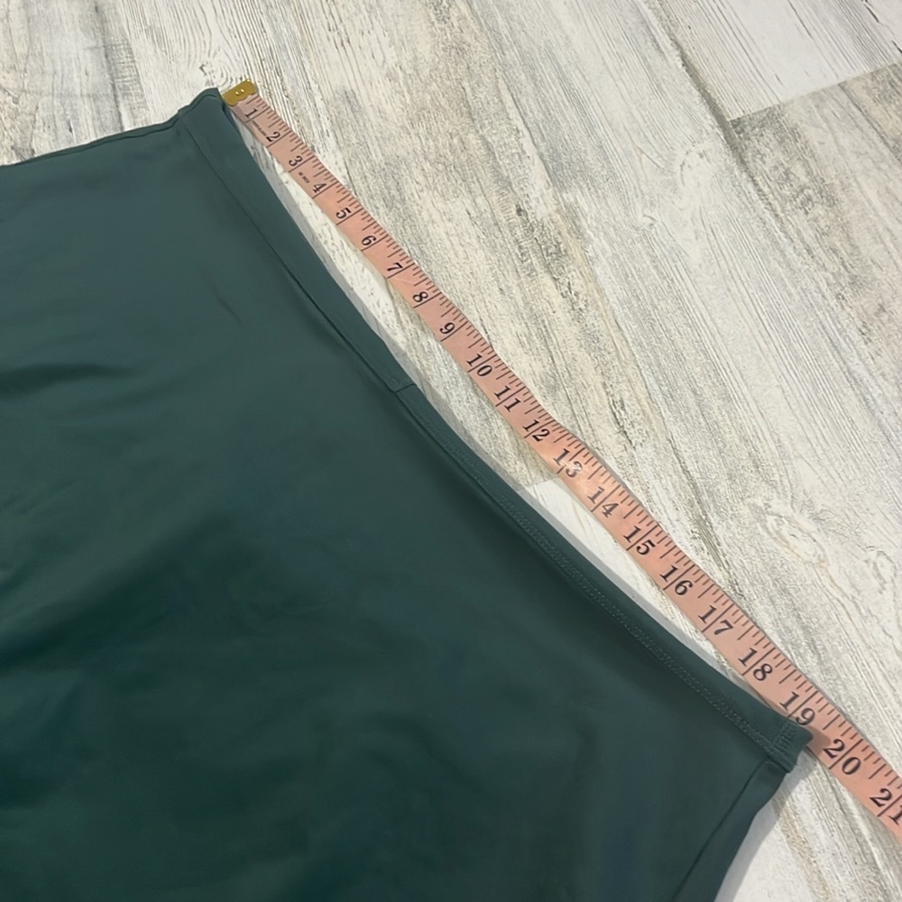 Girlfriend Collective Moss Sport Skirt Size 4X - Picture 10 of 11